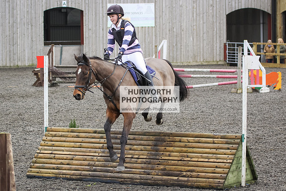 Hurworth Hunt Arena Show Cross 069