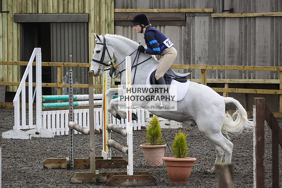 Hurworth Hunt Arena Show Cross 077