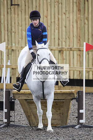 Hurworth Hunt Arena Show Cross 093