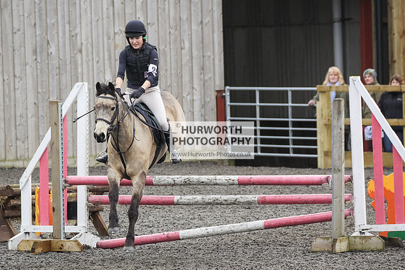 Hurworth Hunt Arena Show Cross 113