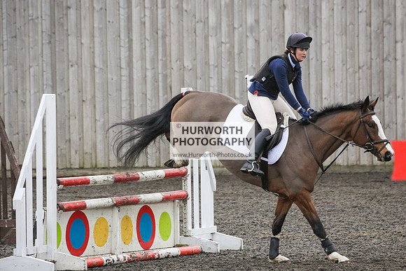 Hurworth Hunt Arena Show Cross 026