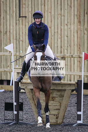 Hurworth Hunt Arena Show Cross 037