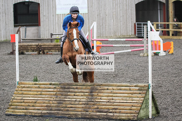 Hurworth Hunt Arena Show Cross 052