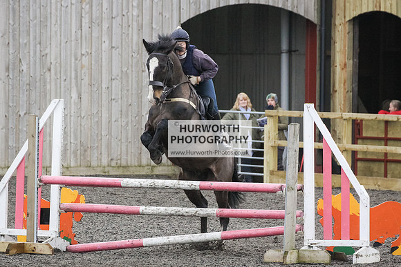 Hurworth Hunt Arena Show Cross 061