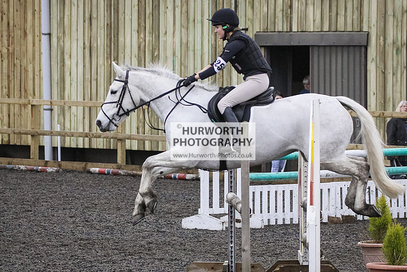 Hurworth Hunt Arena Show Cross 081