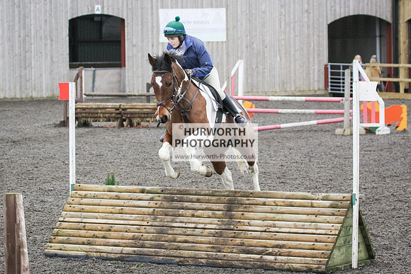 Hurworth Hunt Arena Show Cross 184