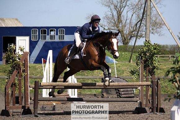 Hurworth Good Friday Show Cross 025