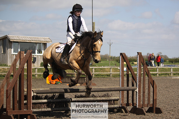 Hurworth Good Friday Show Cross 152