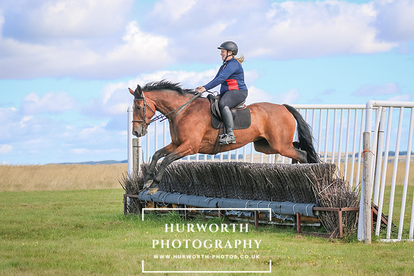 Hurworth Pleasure Ride 305