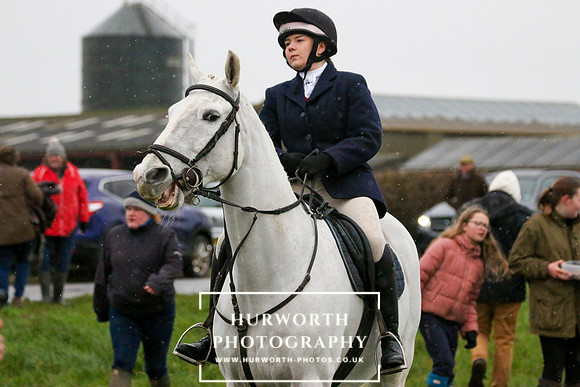 Huworth Hunt 104