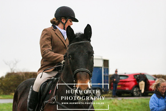 Huworth Hunt 35
