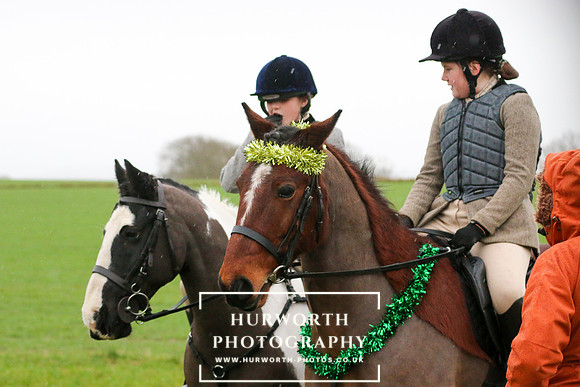 Huworth Hunt 60