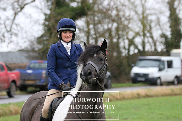 Huworth Hunt 42