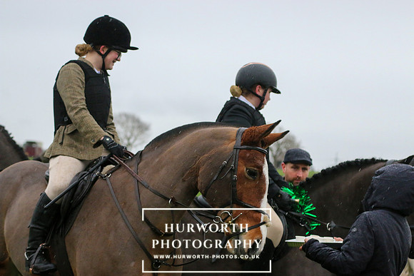 Huworth Hunt 117