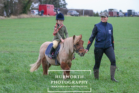 Huworth Hunt 25