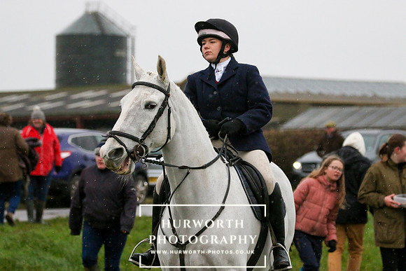 Huworth Hunt 103