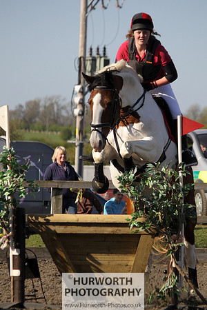 Hurworth Good Friday Show Cross 091