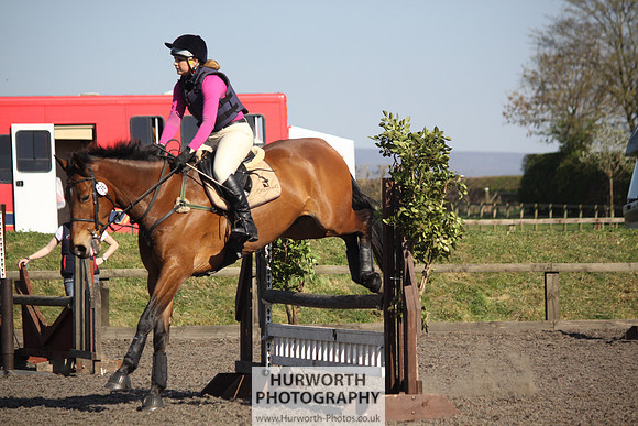 Hurworth Good Friday Show Cross 055