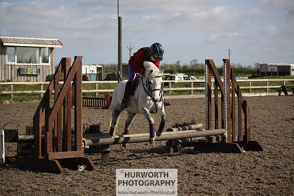 Hurworth Good Friday Show Cross 048
