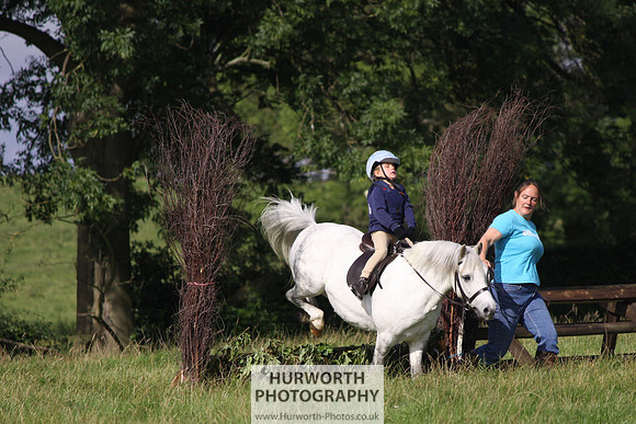 Hurworth HedgeHop 104