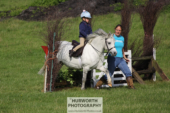 Hurworth HedgeHop 107