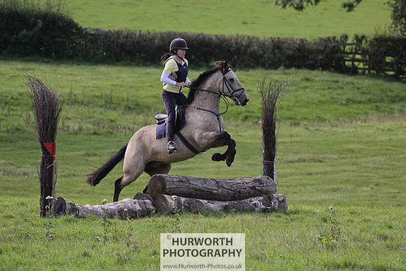 Hurworth HedgeHop 122