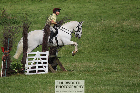 Hurworth HedgeHop 136