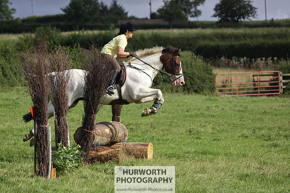 Hurworth HedgeHop 141