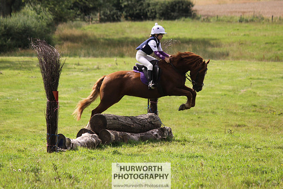 Hurworth HedgeHop 183