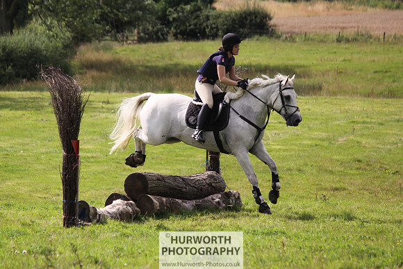 Hurworth HedgeHop 185