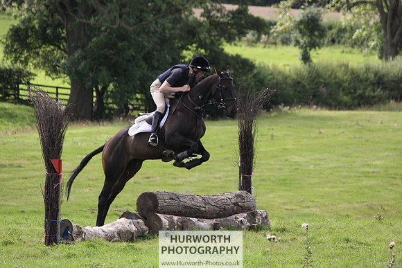 Hurworth HedgeHop 226