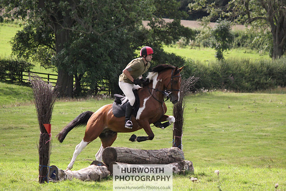 Hurworth HedgeHop 228