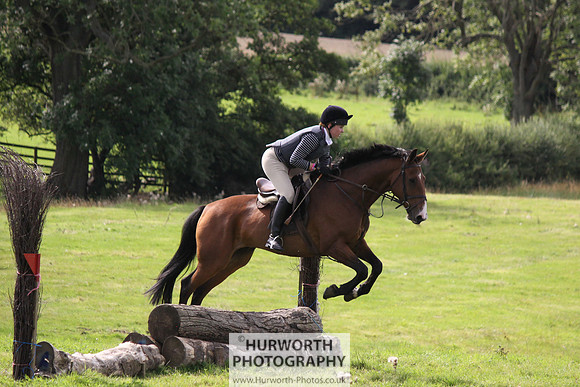 Hurworth HedgeHop 232