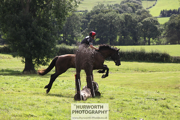 Hurworth HedgeHop 279