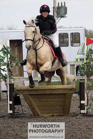 Hurworth Good Friday Show Cross 078