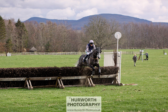 Hurworth Point to Point 090