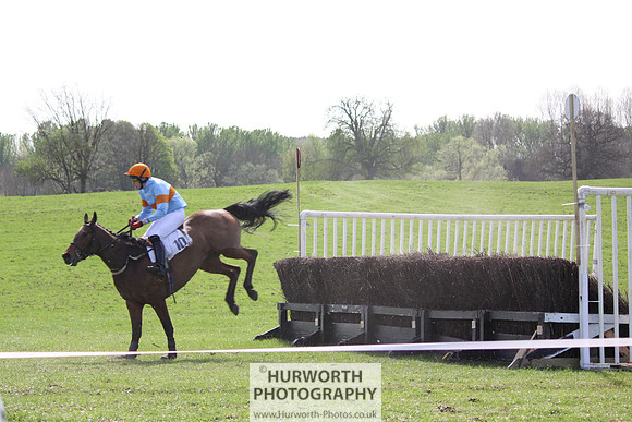 Bedale Point to Point 032