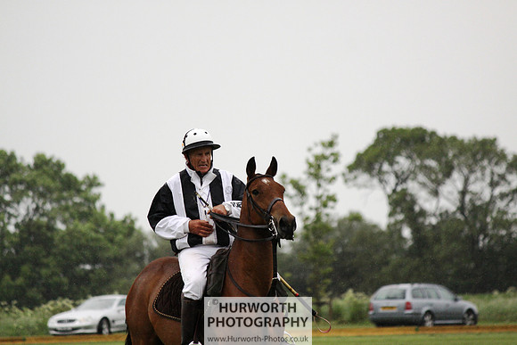 White Rose Polo 099