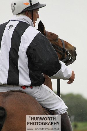 White Rose Polo 200