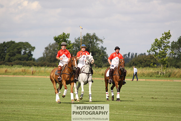 White Rose Polo 026