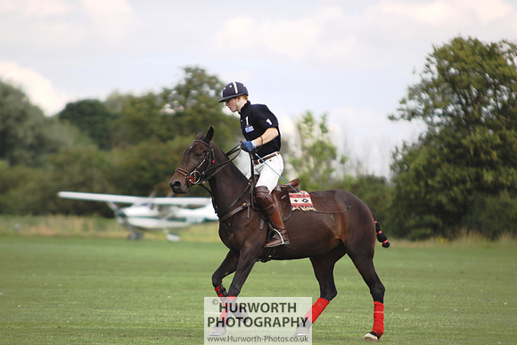 White Rose Polo 007