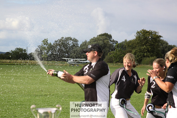 White Rose Polo 088