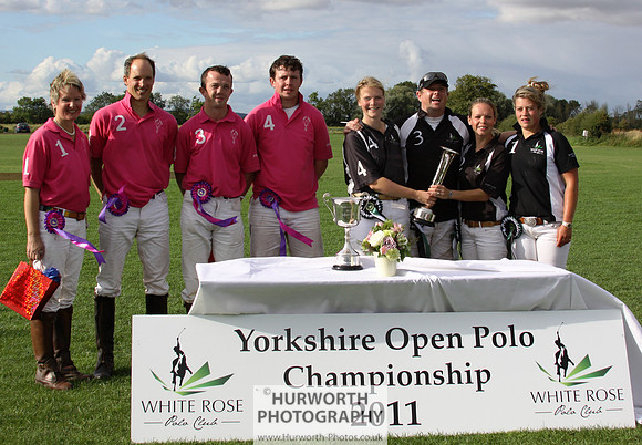 White Rose Polo 096