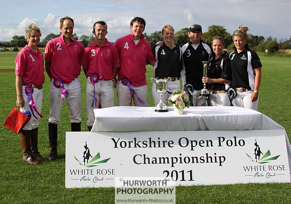 White Rose Polo 099