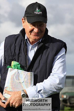 White Rose Polo 044