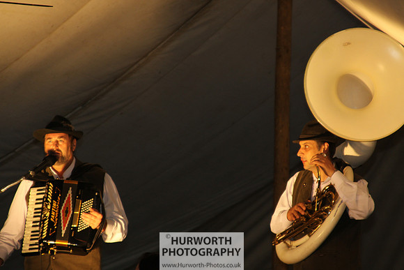Oompah  020