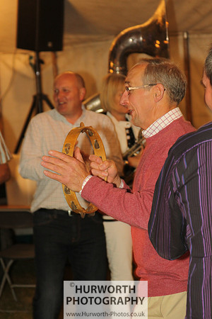 Oompah  074