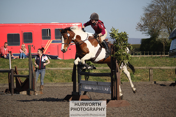 Hurworth Good Friday Show Cross 047