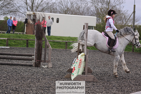 ShowCross 042