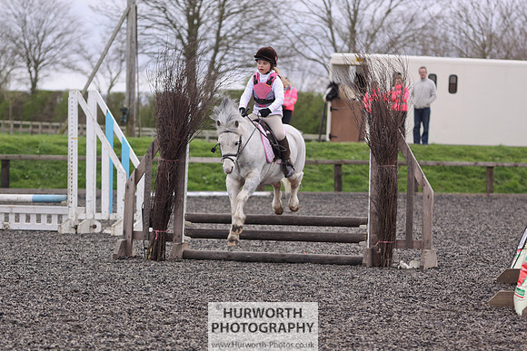 ShowCross 044